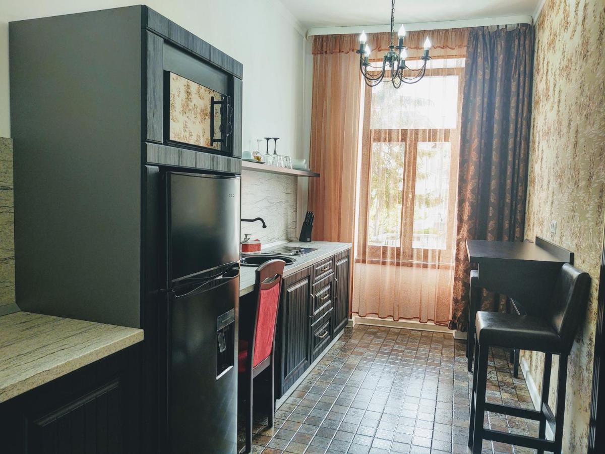 Cezari Aparthotel Brasov Ngoại thất bức ảnh