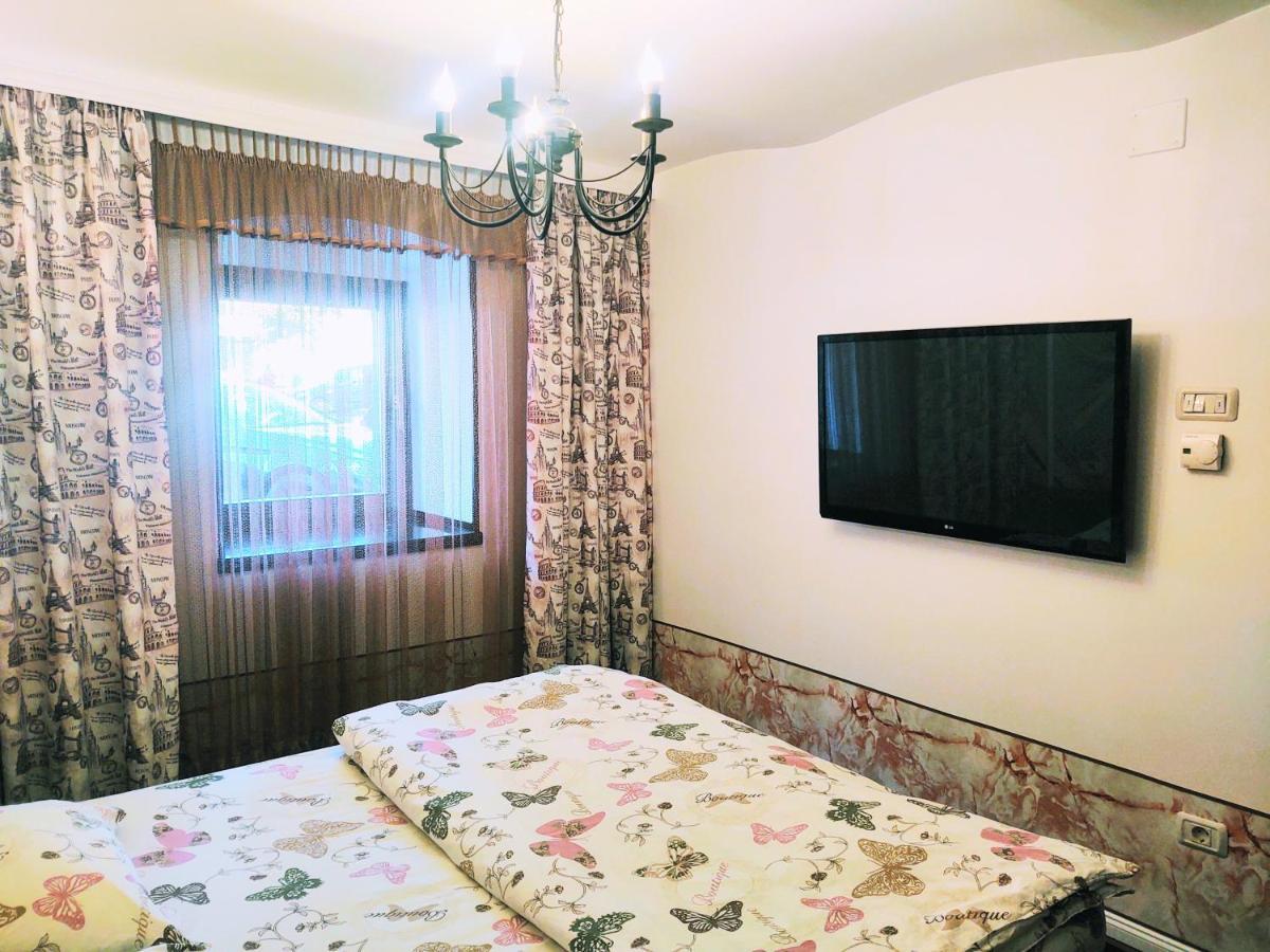 Cezari Aparthotel Brasov Ngoại thất bức ảnh