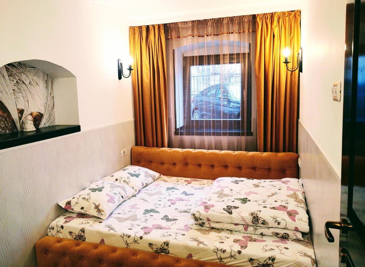 Cezari Aparthotel Brasov Ngoại thất bức ảnh
